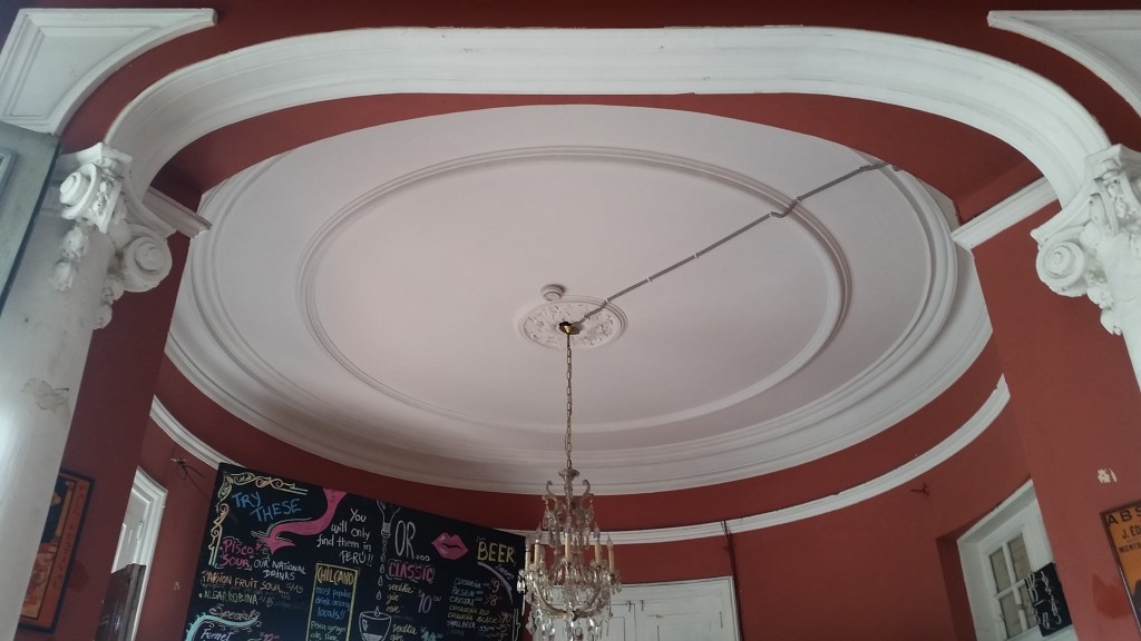 die Bar-Decke vom 1900